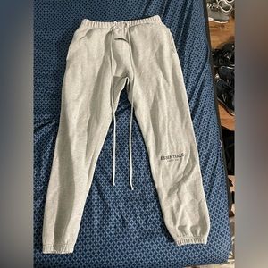 Fear of God Essentials Sweatpants Heather Oatmeal